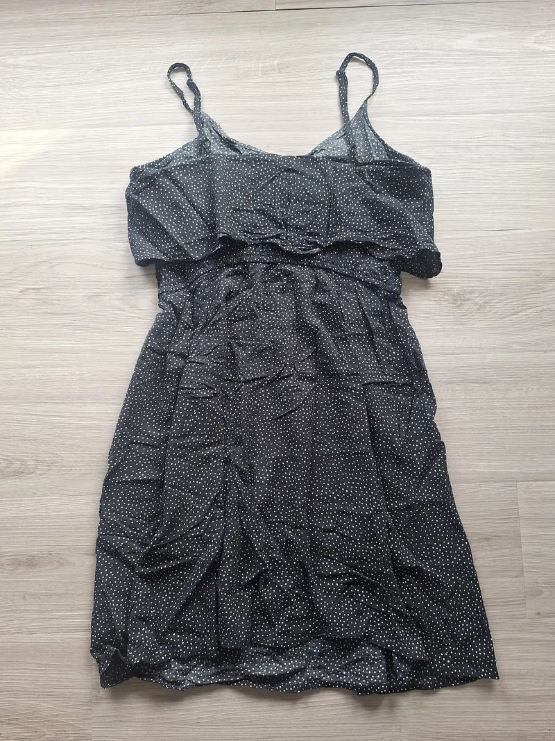 H&M Divided Volantkleid 36