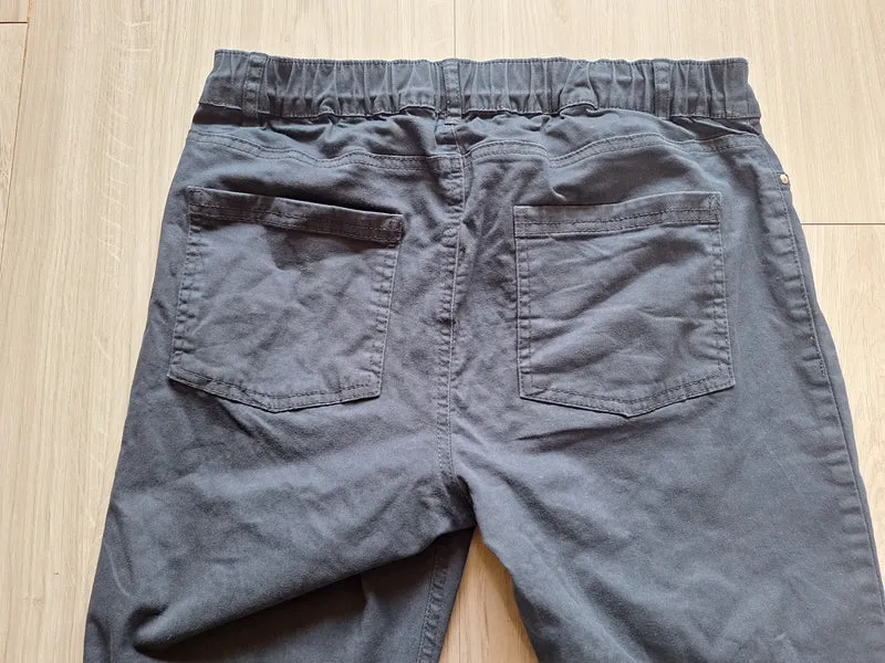 Tchibo Slim Fit Hose 38