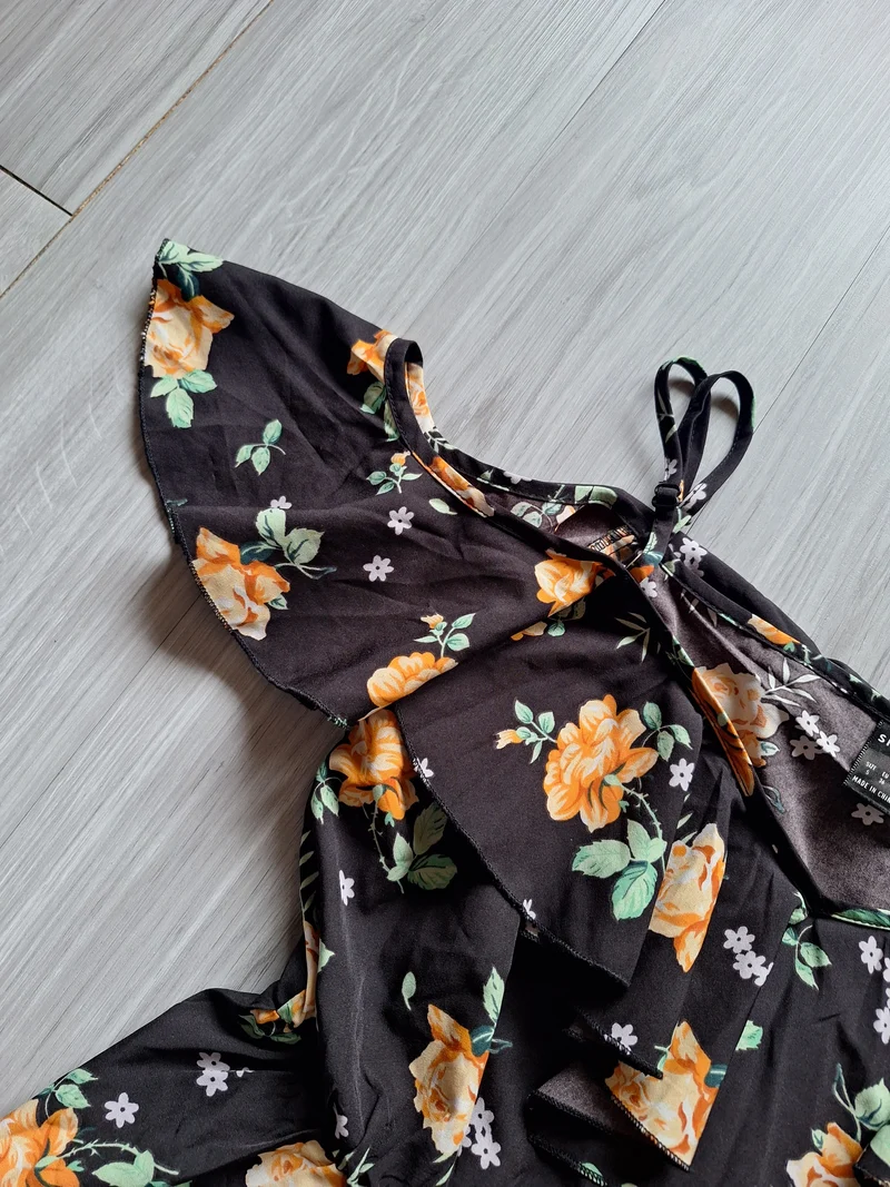 Shein Carmenkleid Off-Shoulder 36