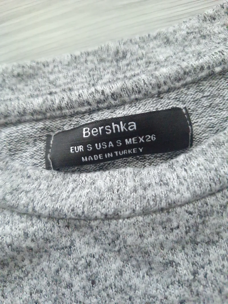 Bershka Rüschen Pullover 36
