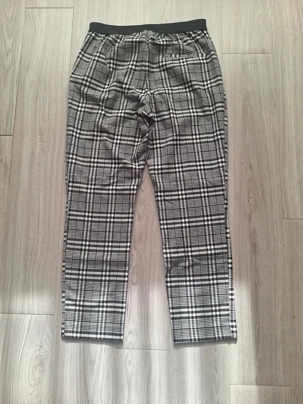 H&M Tapered Stoffhose 38