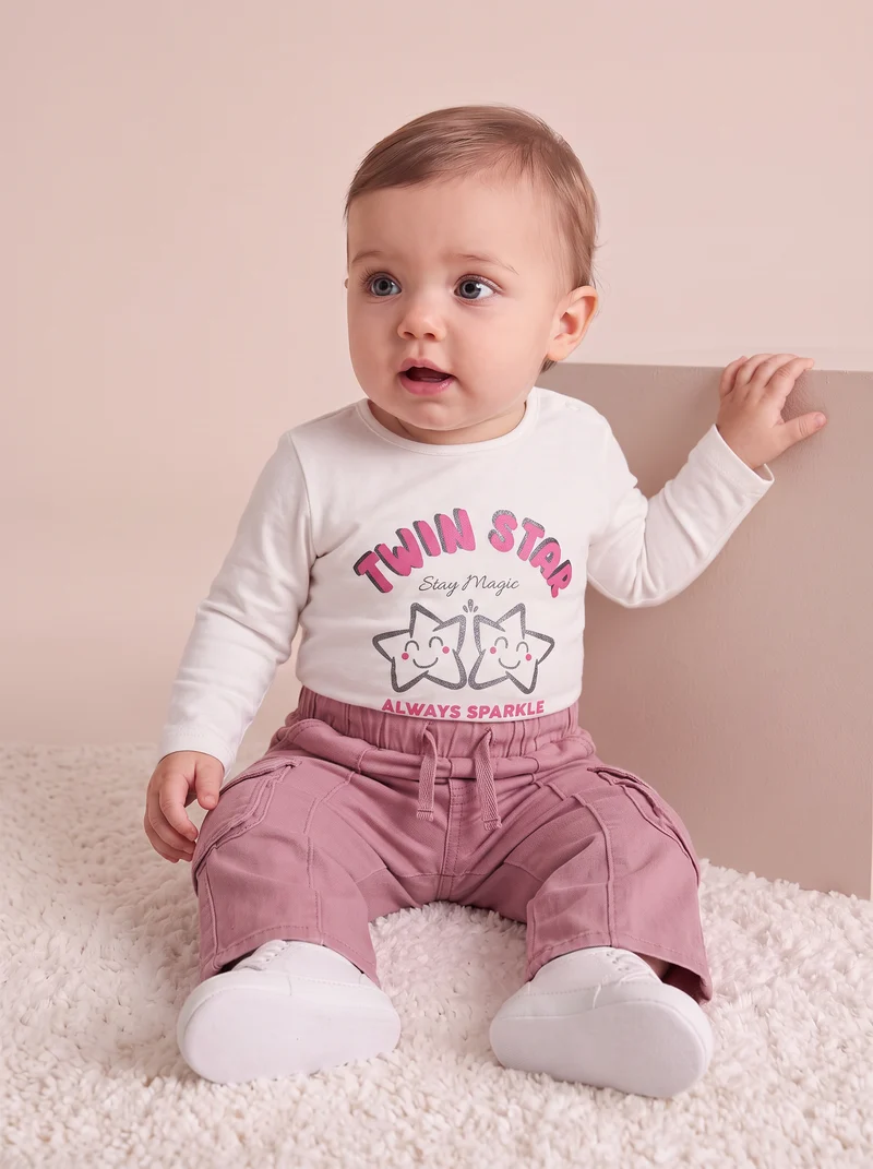 T-shirt basica con stampa brillante - Bianco panna