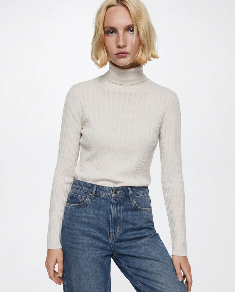 Maglia a trecce con collo alto - Avorio