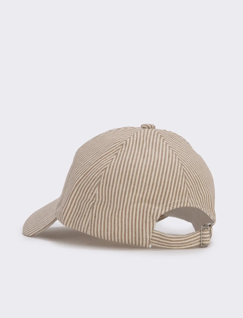 Baseball rigato con scritta tennis club - Beige