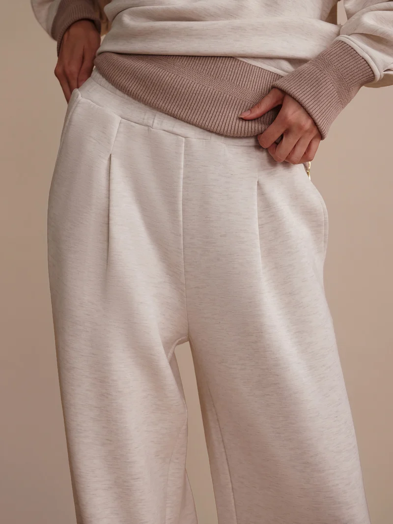 The Extra Wide Leg Pant 32