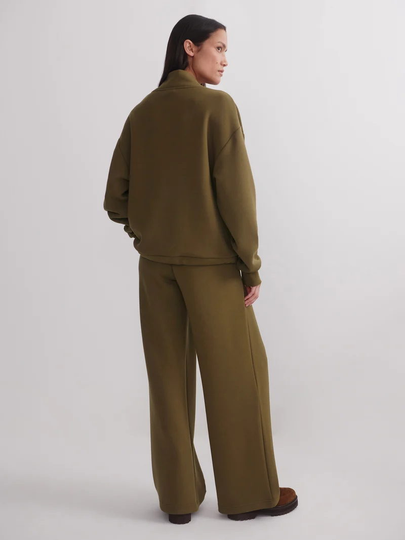 The Extra Wide Leg Pant 32