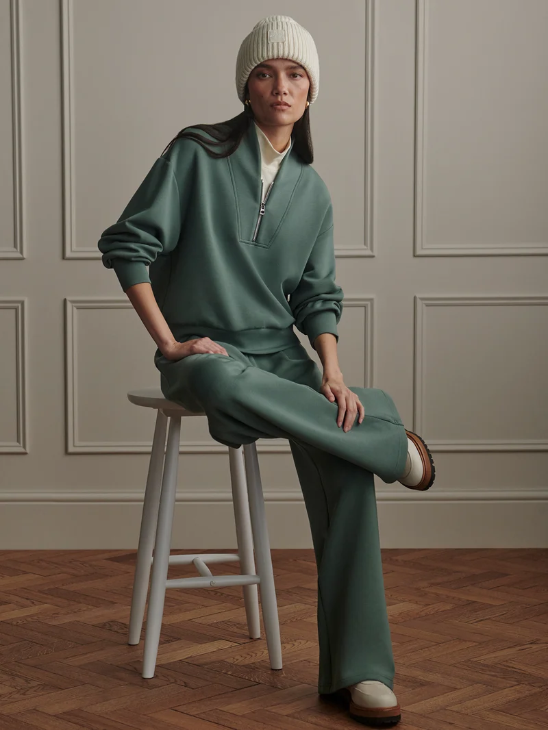 The Extra Wide Leg Pant 32