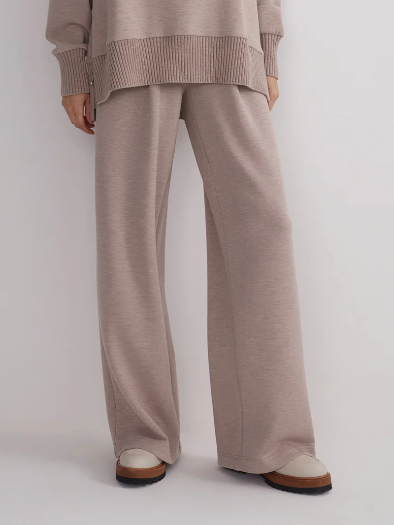 The Extra Wide Leg Pant 29.5