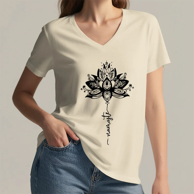 Olivenorma T-Shirt mit aufwendigem Lotus-Mandala-Muster und Namaste-Motiv, V-Ausschnitt