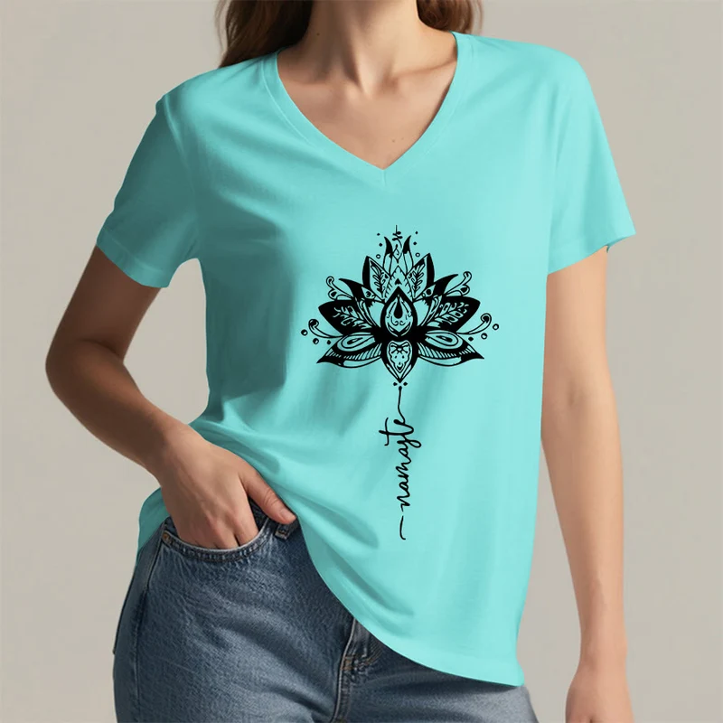 Olivenorma T-Shirt mit aufwendigem Lotus-Mandala-Muster und Namaste-Motiv, V-Ausschnitt