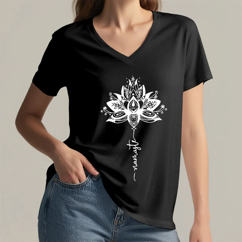 Olivenorma T-Shirt mit aufwendigem Lotus-Mandala-Muster und Namaste-Motiv, V-Ausschnitt