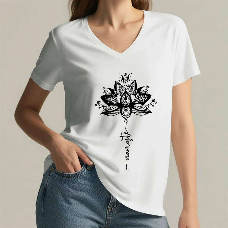 Olivenorma T-Shirt mit aufwendigem Lotus-Mandala-Muster und Namaste-Motiv, V-Ausschnitt