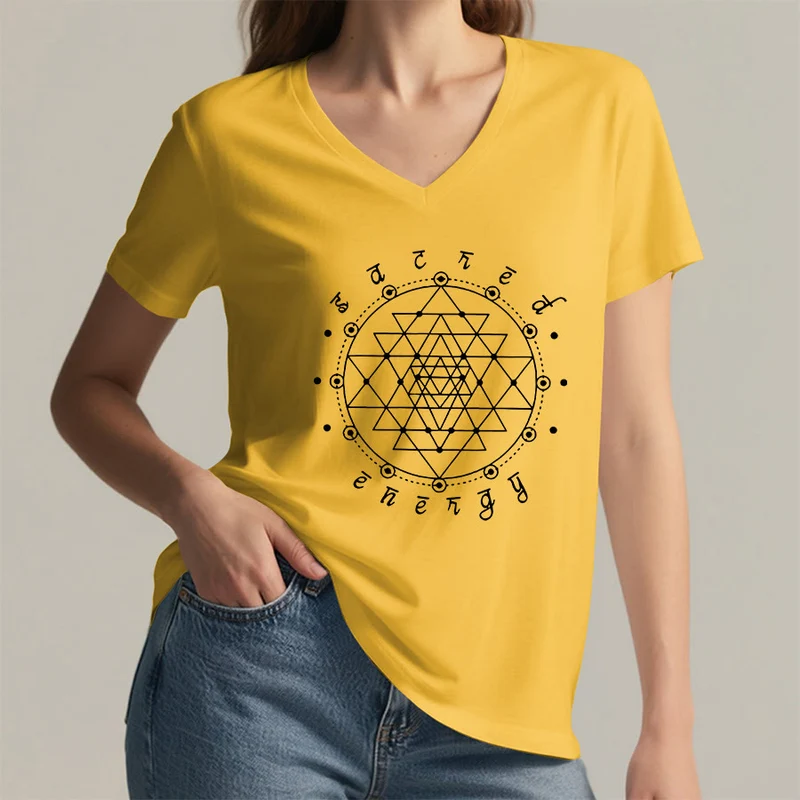 Olivenorma T-Shirt mit V-Ausschnitt und Grafikmotiv „Heilige Geometrie – Heilige Energie“