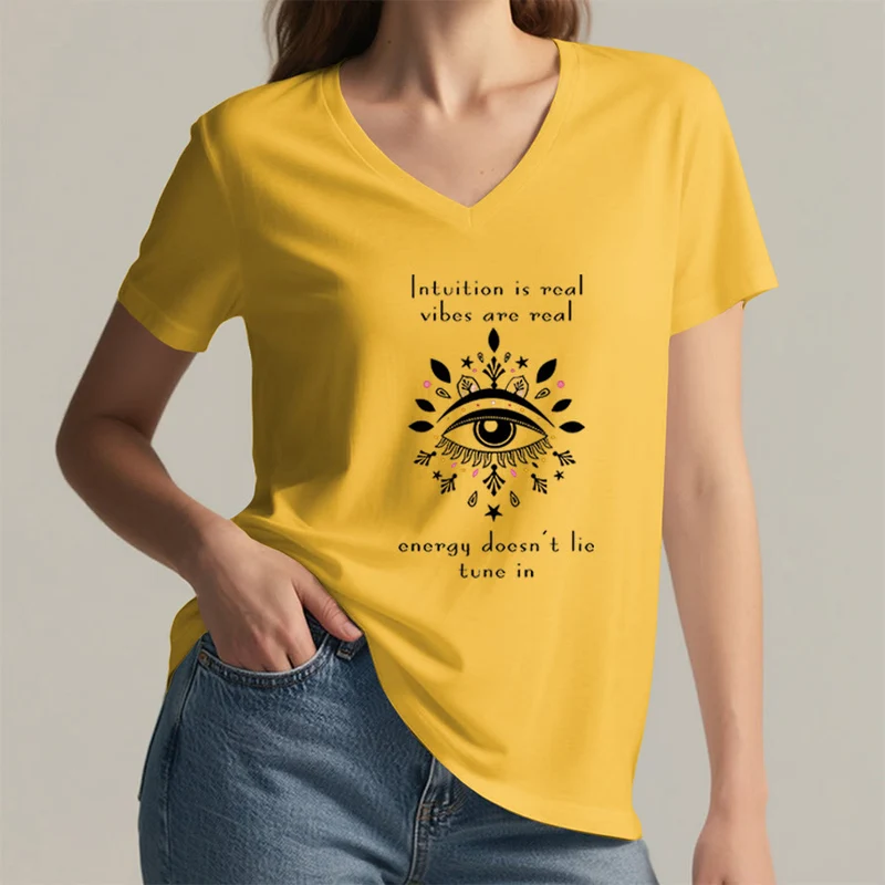 Olivenorma Lässiges T-Shirt mit mystischem Augen-Intuitionszitat und V-Ausschnitt