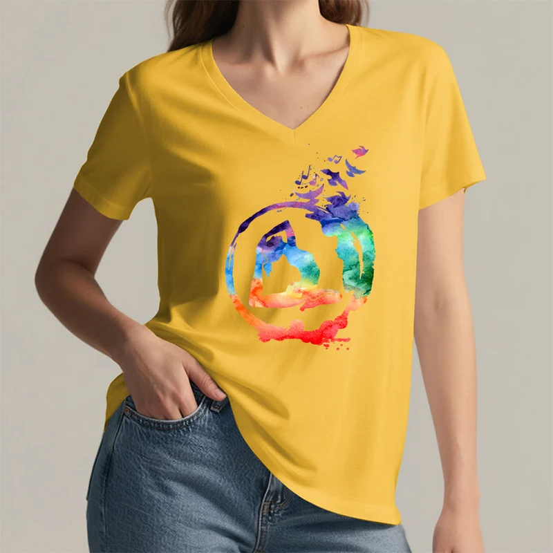 Olivenorma Aquarell-Yoga-Pose-Silhouette mit Vogeldruck V-Ausschnitt T-Shirt
