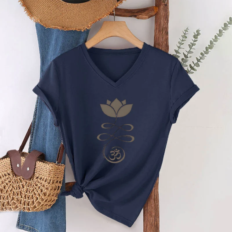 Olivenorma Lotus mit Om-Symbol Unalome Print Yoga V-Ausschnitt T-Shirt