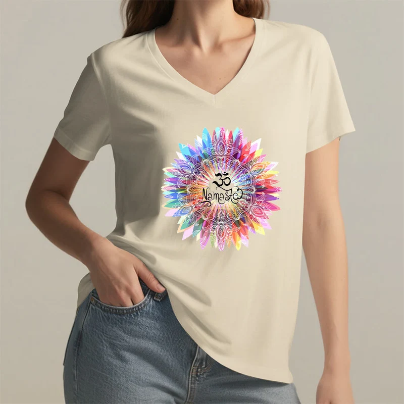 Olivenorma Zen inspiriertes Mandala Om Namaste T-Shirt mit V-Ausschnitt