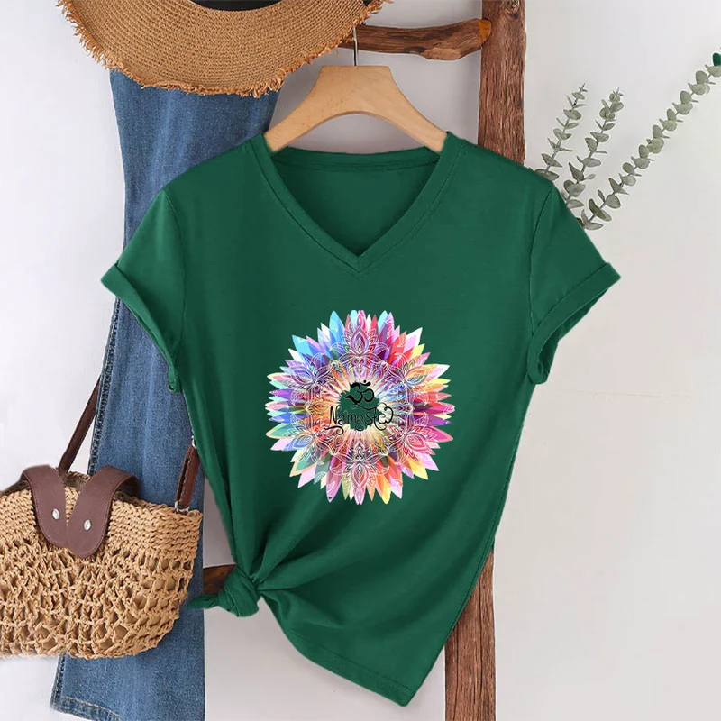 Olivenorma Zen inspiriertes Mandala Om Namaste T-Shirt mit V-Ausschnitt
