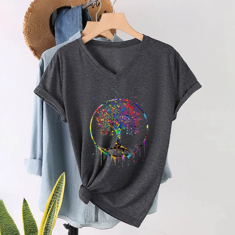 Olivenorma Spirituelles T-Shirt mit kreisförmigem Lebensbaum-Motiv und V-Ausschnitt