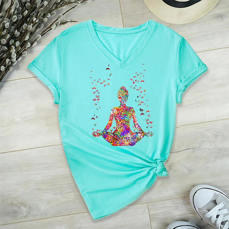 Olivenorma Aquarell-Meditationssilhouette Yoga V-Ausschnitt T-Shirt