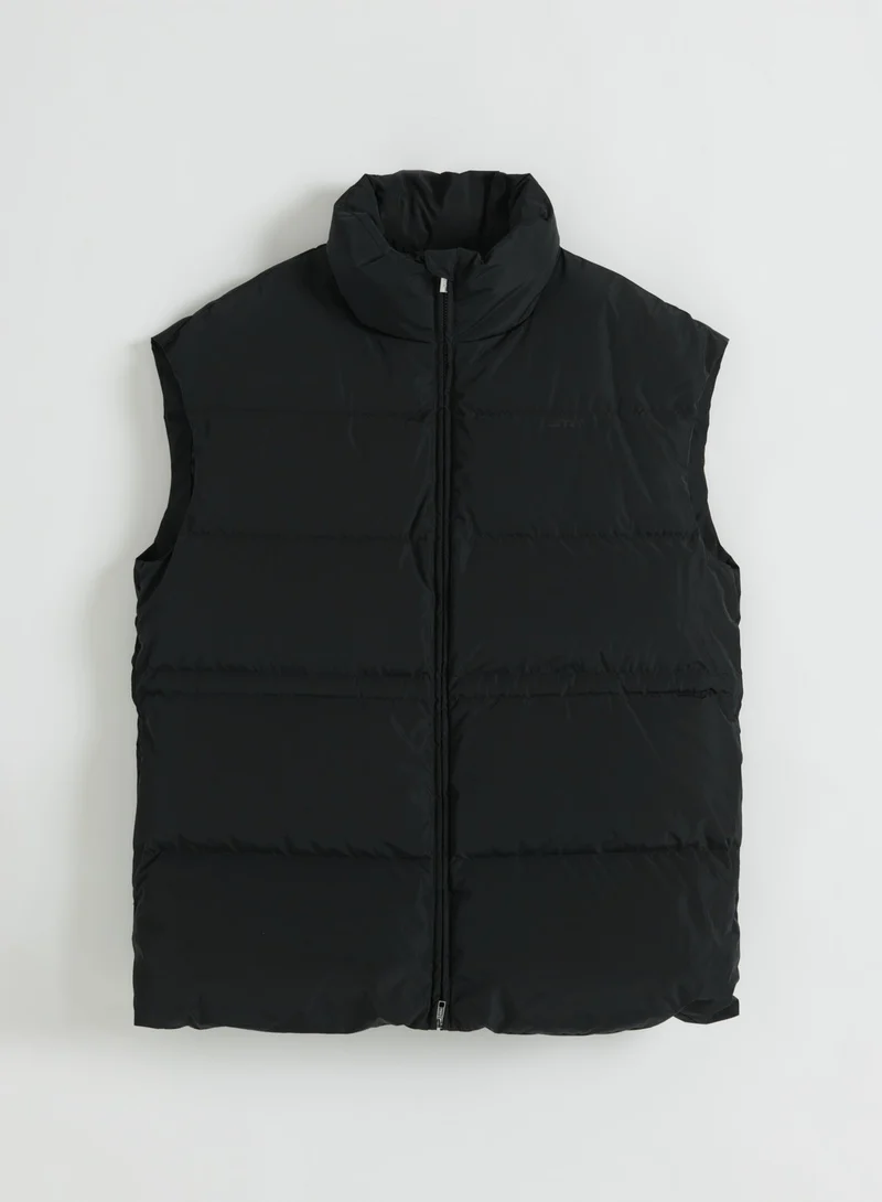 Black Moment Puffer Vest