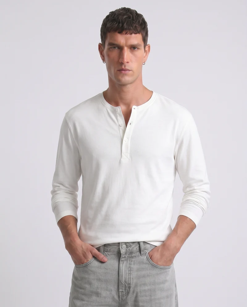 T-shirt Serafino a costine con maniche lunghe - Bianco
