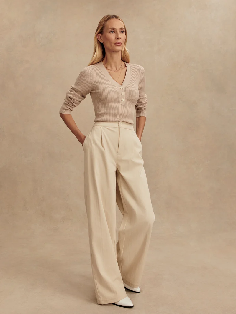Blanca V-Neck Rib Knit Top