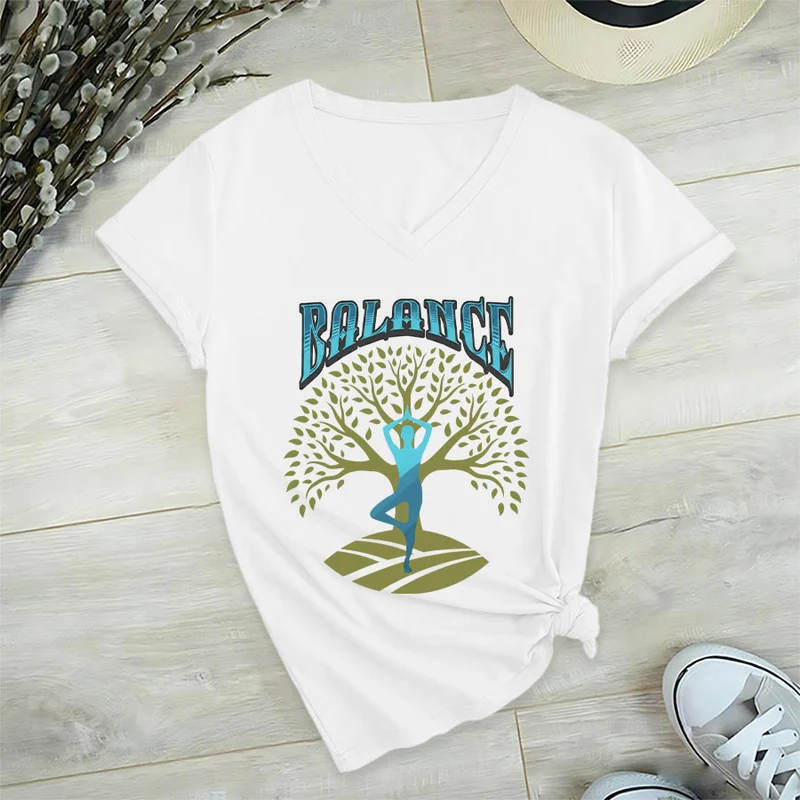 Olivenorma Baumpose Yoga Dame Balance Wort Spirituelles Damen V-Ausschnitt T-Shirt