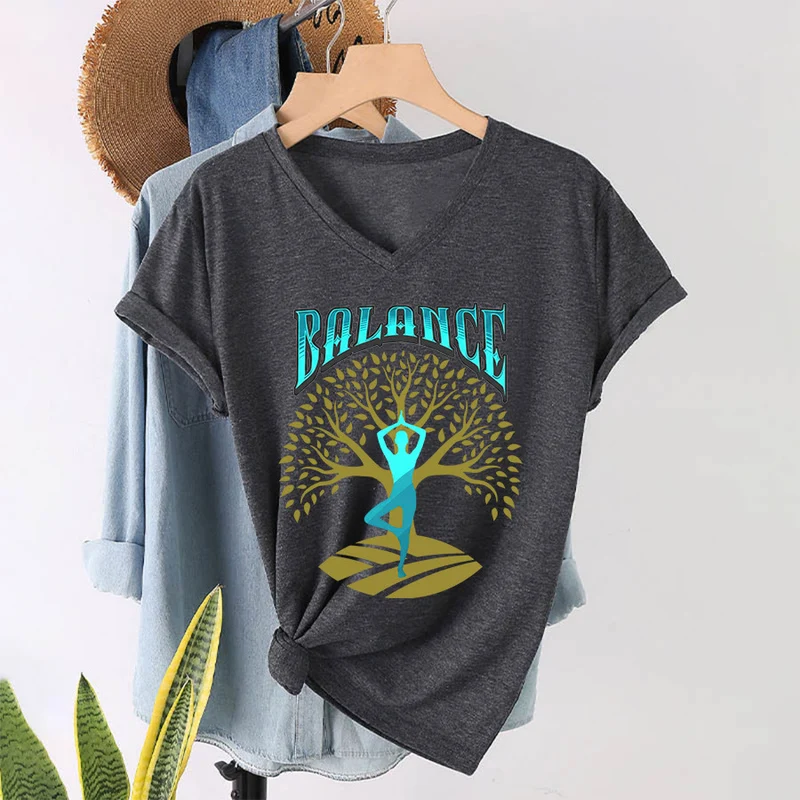 Olivenorma Baumpose Yoga Dame Balance Wort Spirituelles Damen V-Ausschnitt T-Shirt
