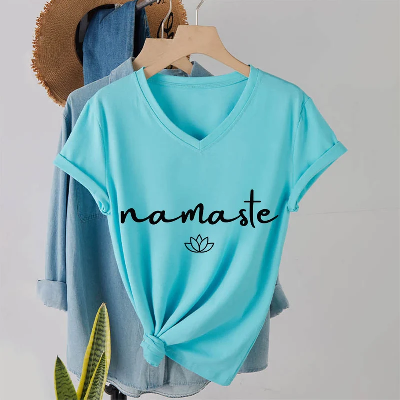 Olivenorma Cursive Namaste Simple Outline Lotus Zen Graphic Damen-T-Shirt mit V-Ausschnitt