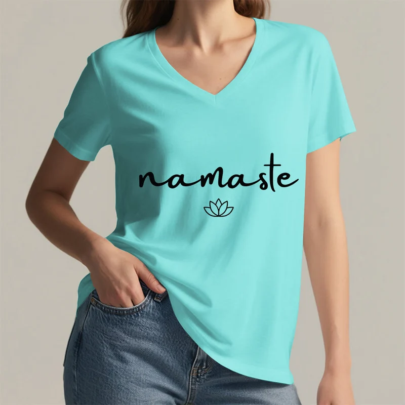 Olivenorma Cursive Namaste Simple Outline Lotus Zen Graphic Damen-T-Shirt mit V-Ausschnitt