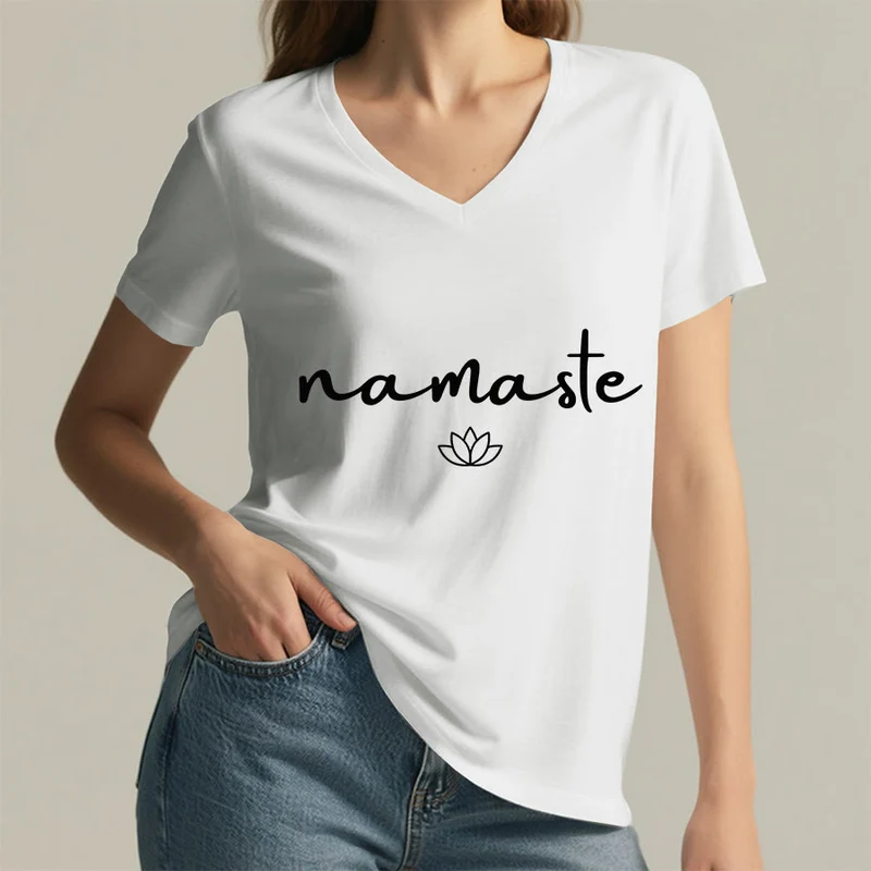Olivenorma Cursive Namaste Simple Outline Lotus Zen Graphic Damen-T-Shirt mit V-Ausschnitt