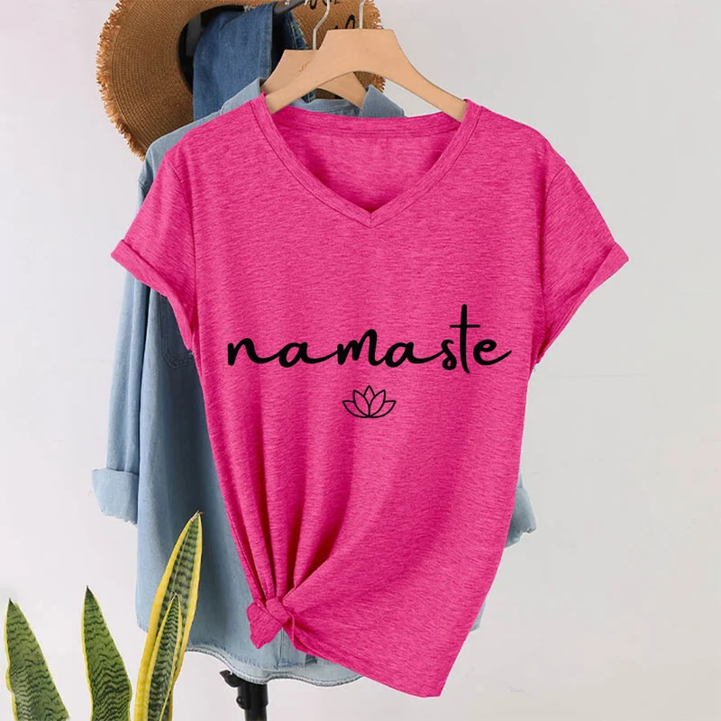 Olivenorma Cursive Namaste Simple Outline Lotus Zen Graphic Damen-T-Shirt mit V-Ausschnitt