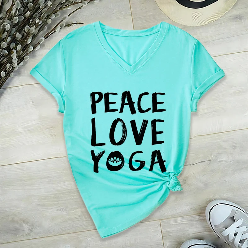 Olivenorma Peace Love Lotus Yoga Text Graphic Damen-T-Shirt mit V-Ausschnitt