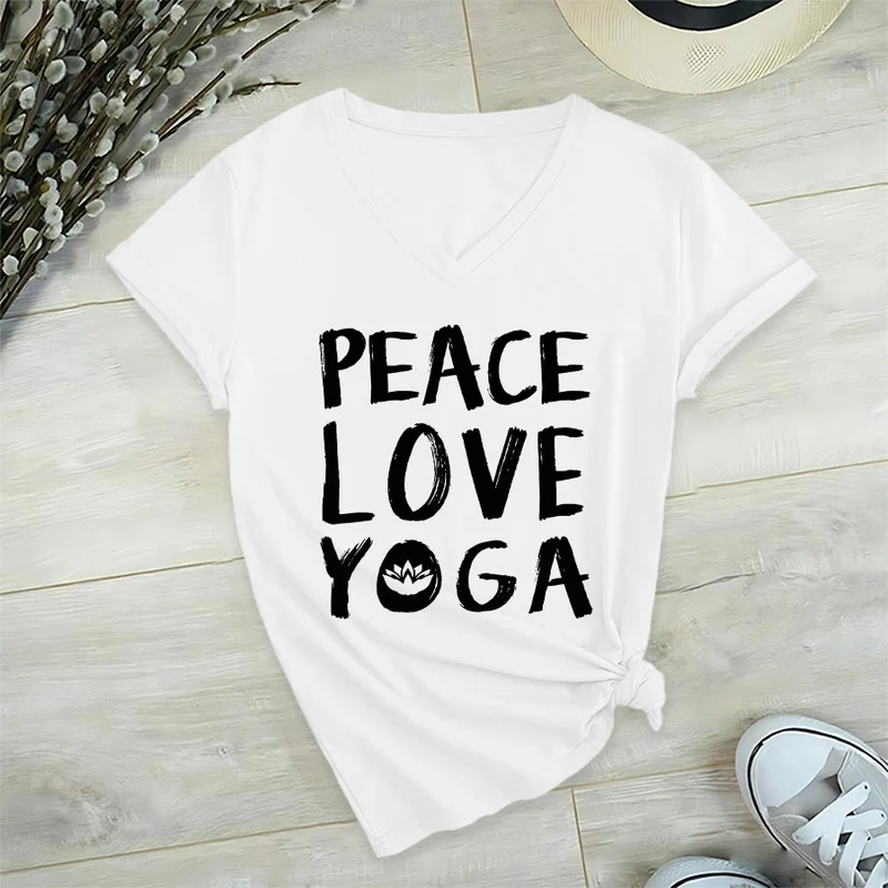 Olivenorma Peace Love Lotus Yoga Text Graphic Damen-T-Shirt mit V-Ausschnitt