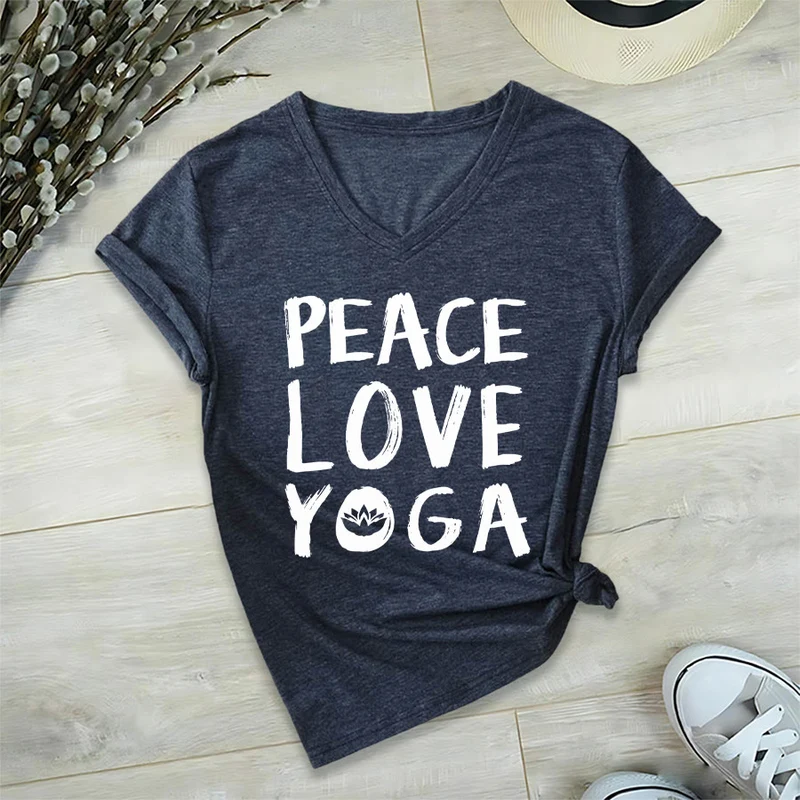 Olivenorma Peace Love Lotus Yoga Text Graphic Damen-T-Shirt mit V-Ausschnitt
