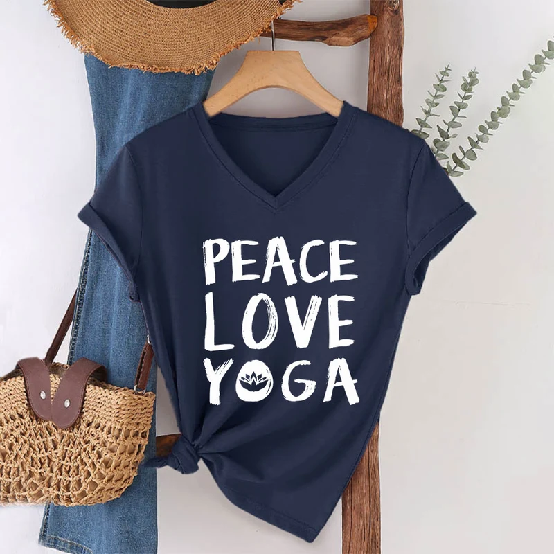 Olivenorma Peace Love Lotus Yoga Text Graphic Damen-T-Shirt mit V-Ausschnitt