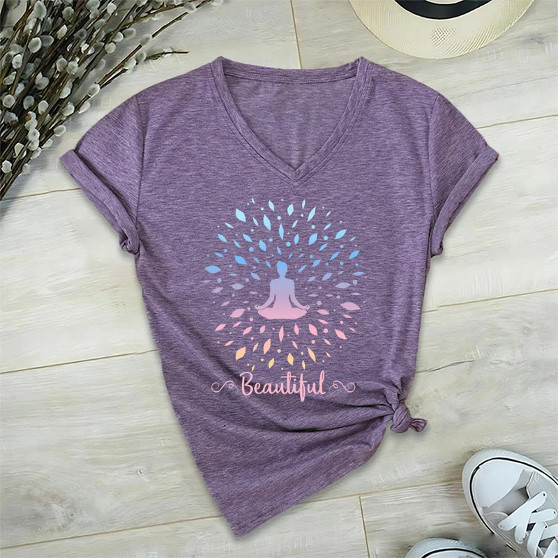 Olivenorma Farbverlauf-Blatt-Mandala-Meditationsfigur, wunderschönes Schriftbild, Damen-T-Shirt mit V-Ausschnitt