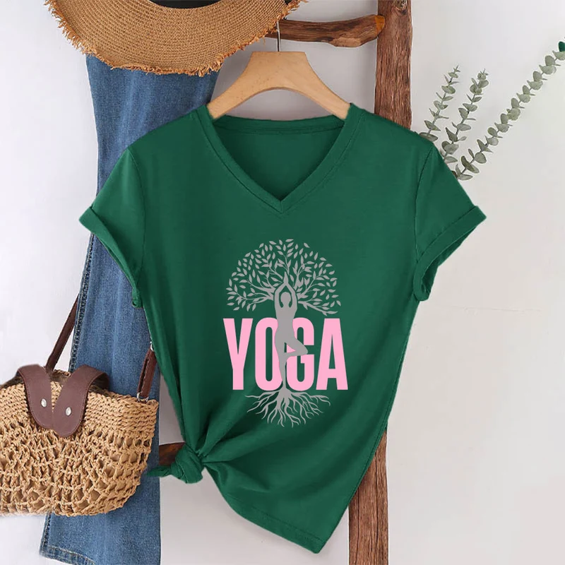 Olivenorma Yoga Figur Baum des Lebens Fettdruck Grafik Damen V-Ausschnitt T-Shirt