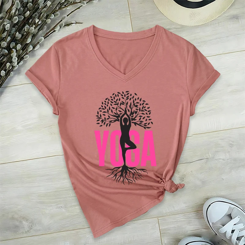 Olivenorma Yoga Figur Baum des Lebens Fettdruck Grafik Damen V-Ausschnitt T-Shirt