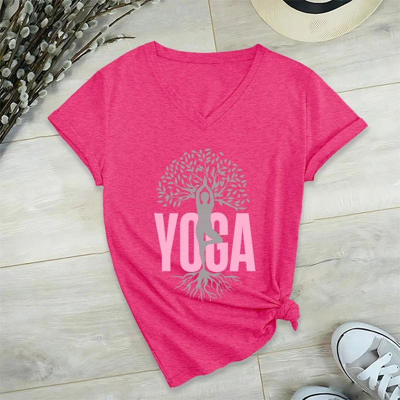 Olivenorma Yoga Figur Baum des Lebens Fettdruck Grafik Damen V-Ausschnitt T-Shirt