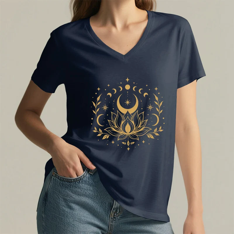 Olivenorma Damen-T-Shirt mit V-Ausschnitt, Mond-Lotus-Motiv, Vorder- und Rückseite doppelt bedruckt