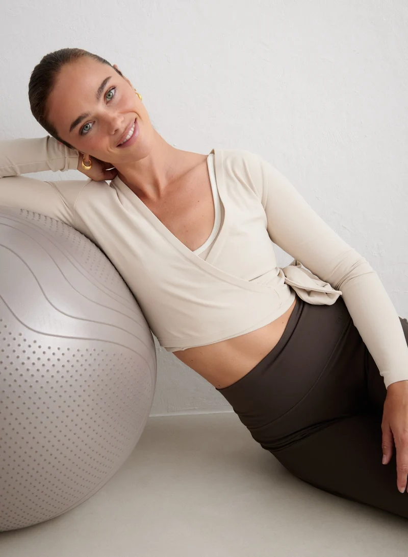 Sand Shape Seamless Wrap Long Sleeve