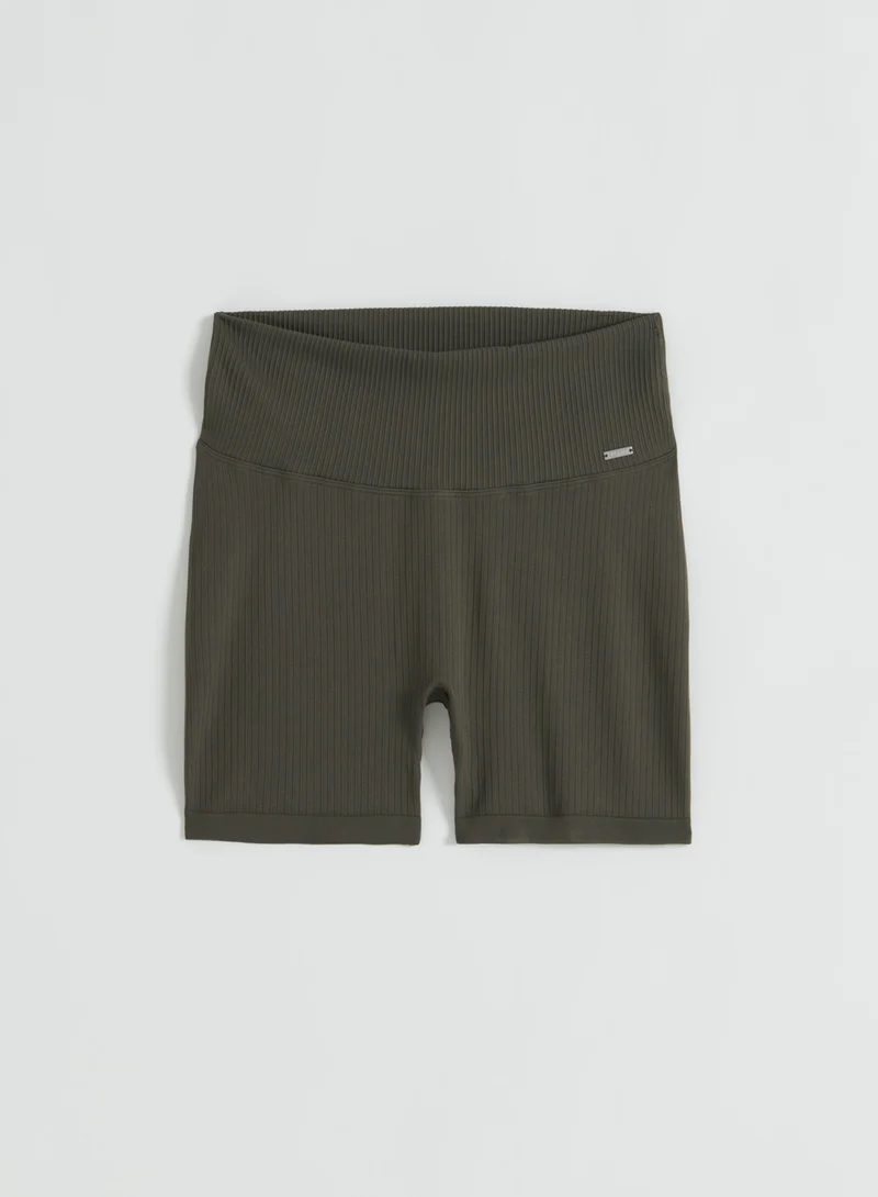 Dark Ivy Ribbed Seamless Midi Biker Shorts
