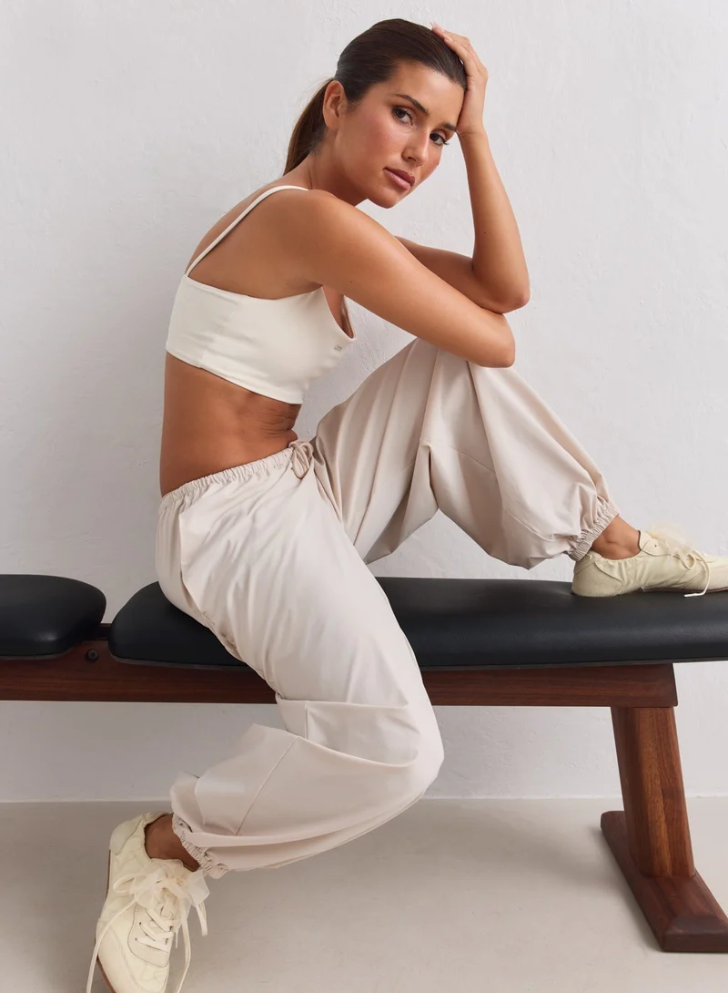 Sand Windbreaker Balloon Pants