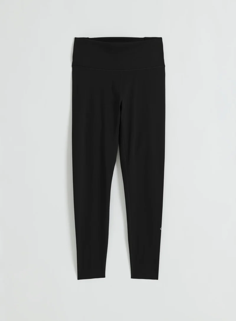 Black Sculpting Scrunch Tights