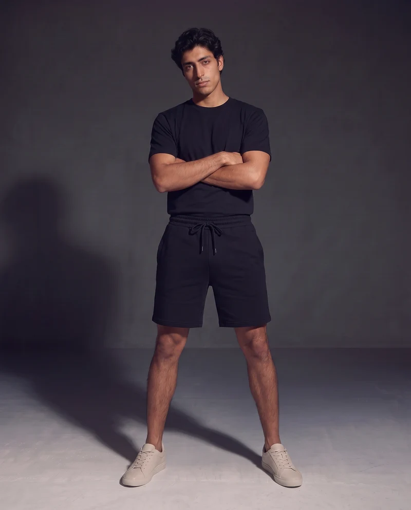 T-shirt girocollo in cotone regular fit - Nero