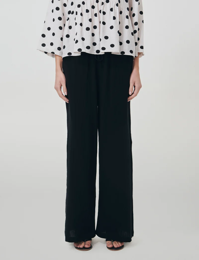 Pantalone Gamba Larga con Spacchi Laterali - Nero