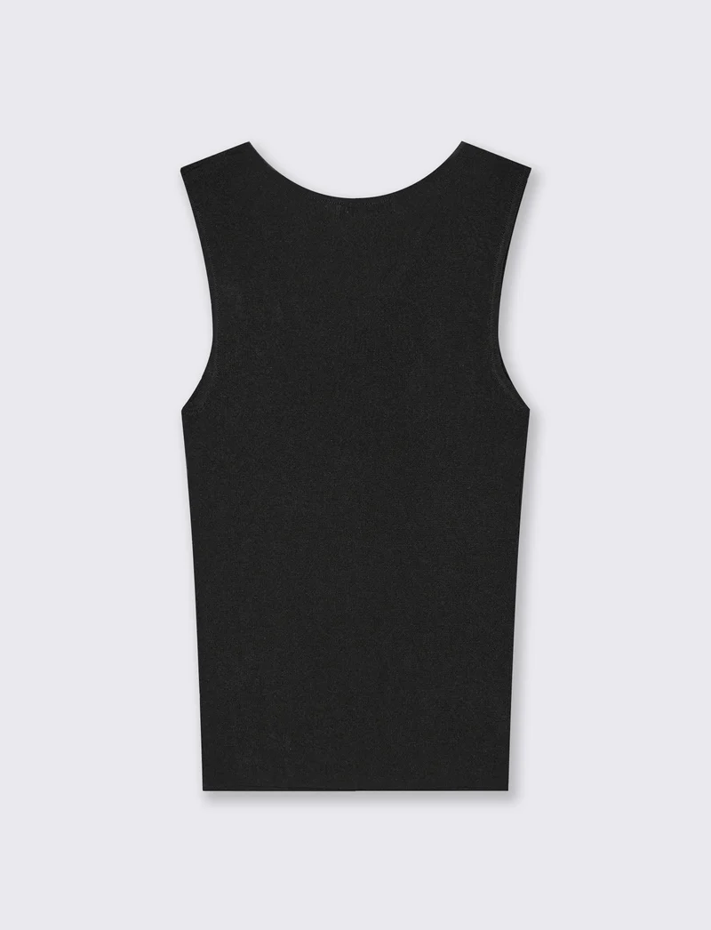 Top in Maglia con Scollo Asimmetrico e Gioiello - Nero