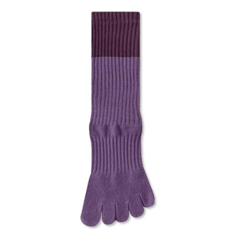Olivenorma Hochelastische, mittelhohe Yoga-Socken mit durchgehender Silikonsohle, rutschfester und stoßdämpfender Sohle, geräuschlose Sport- und Fitness-Socken für Damen